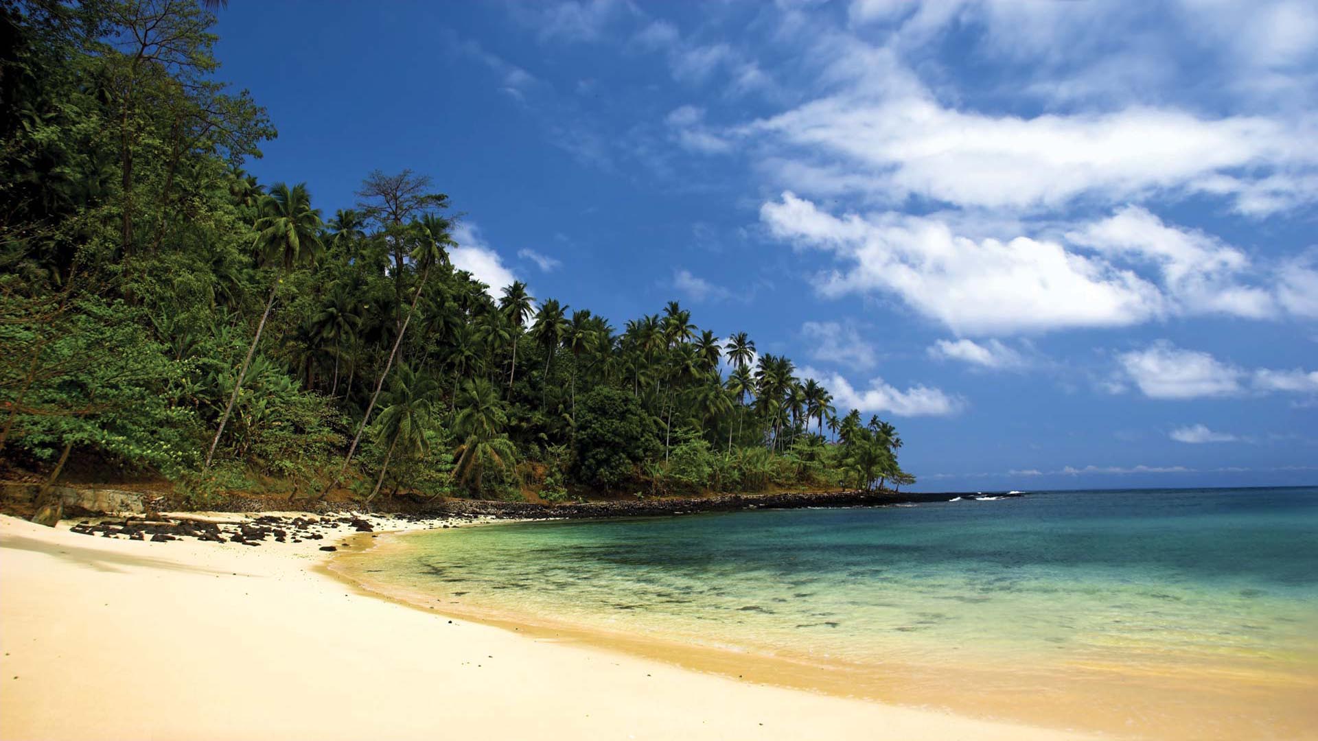 A la découverte de l’île chocolat, de Sao Tomé, beautés vierges et vestiges, et l’île de Principe, classée Réserves Mondiales de la Biosphère de l’UNESCO