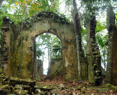 Randonnée à la découverte de la première capitale de l’île de Principe, Ribeira Izé et de Maria Correia, figure de l'histoire de l'archipel