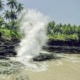 "Boca do inferno" la bouche de l'enfer, coulée volcanique dans l'Océan qui ressemble à une bouche, les vagues s'y engouffrent violemment. Le spectacle est grandiose